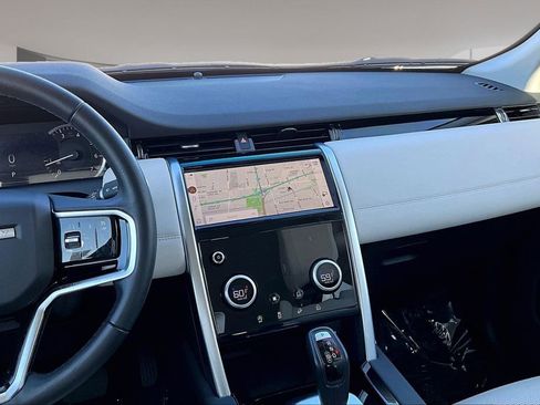 Used 2023 Land Rover Discovery Sport S AWD/4WD image 9