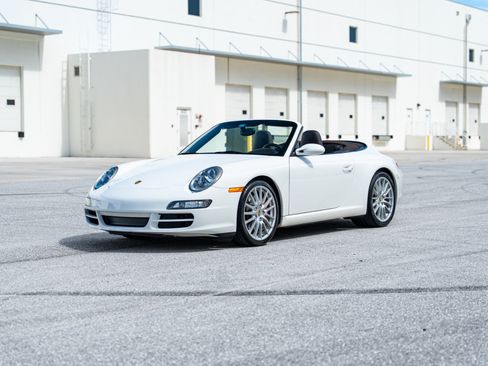 Used 2008 Porsche 911 Carrera S RWD image 2
