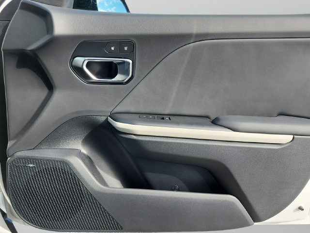 New 2026 Kia K4 GT-Line Turbo FWD image 31