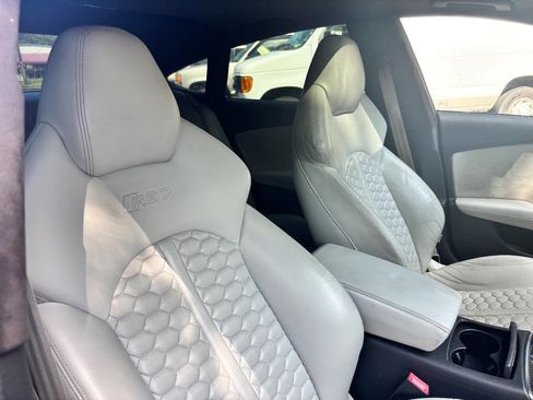 Used 2017 Audi RS 7 Prestige image 31