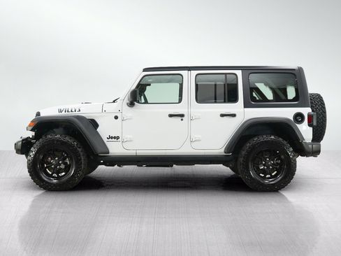 Used 2025 Jeep Wrangler Unlimited Sport AWD/4WD image 3