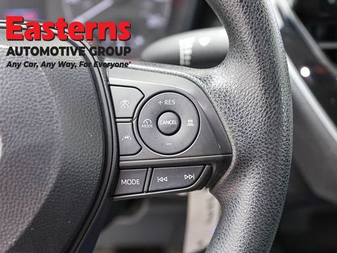 Used 2024 Toyota Corolla LE FWD image 15
