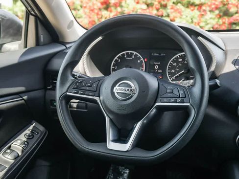 Used 2020 Nissan Sentra S FWD image 12