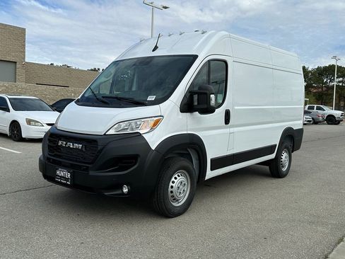 New 2026 RAM ProMaster 2500 w/ Safety Group FWD image 2