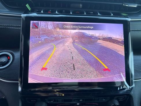 New 2025 Jeep Grand Cherokee Limited image 24