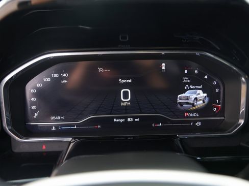 Used 2024 GMC Sierra 1500 Elevation image 14