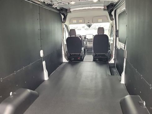 New 2026 Ford Transit 250 148 Medium Roof RWD image 6