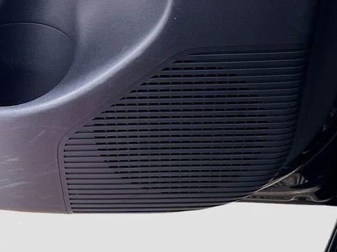 Used 2025 Hyundai Kona SEL image 14