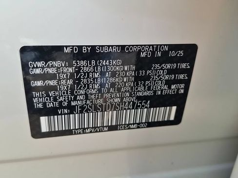 Used 2025 Subaru Forester Touring AWD/4WD image 40