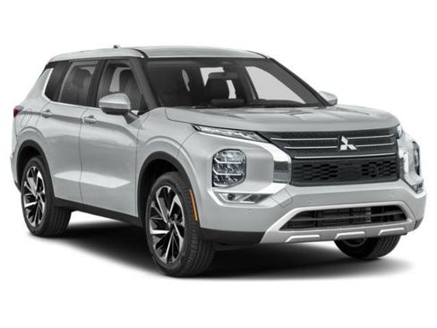 Used 2024 Mitsubishi Outlander SE AWD/4WD image 6