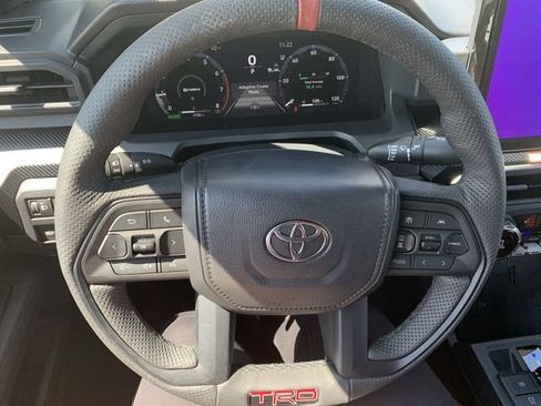 Certified 2026 Toyota Tacoma TRD Pro AWD/4WD image 19