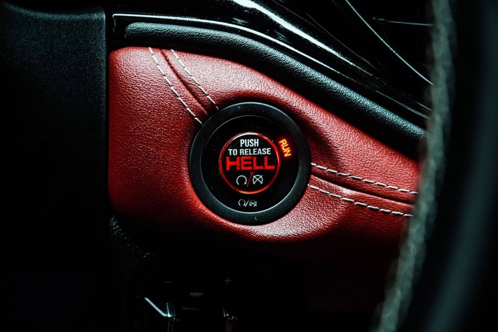 Used 2024 Dodge Durango SRT Hellcat AWD/4WD image 29