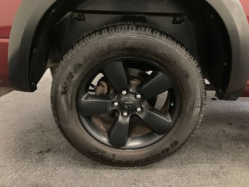 Used 2020 RAM 1500 Warlock RWD image 17