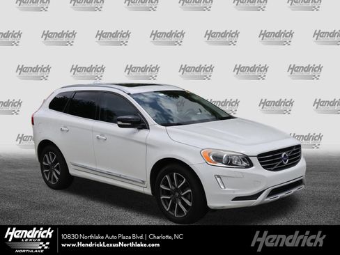 Used 2017 Volvo XC60 T6 Dynamic w/ Preferred Option Package AWD/4WD image 1