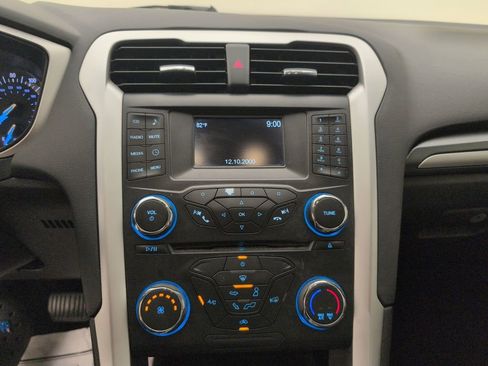 Used 2014 Ford Fusion S FWD image 23