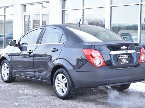 Used 2014 Chevrolet Sonic LT image 4