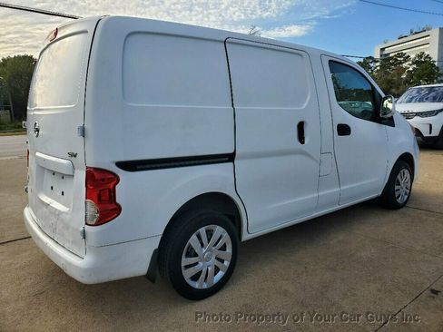 Used 2015 Nissan NV200 SV w/ Technology Package image 12