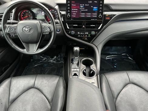 Used 2023 Toyota Camry XSE image 14
