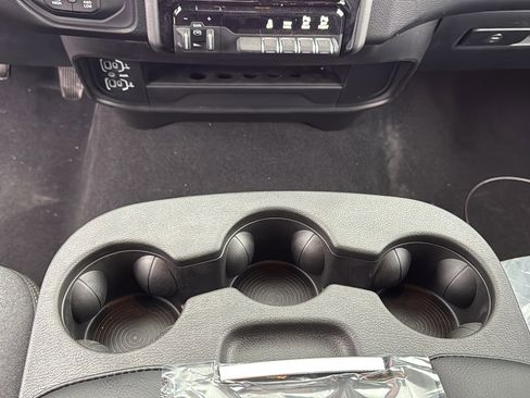 Used 2025 RAM 2500 Big Horn image 21