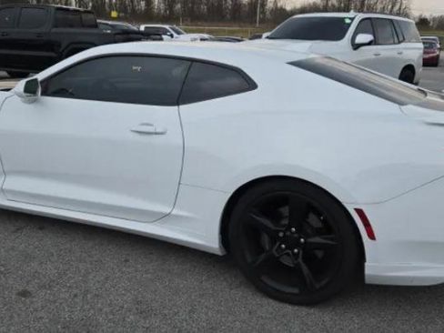 Used 2017 Chevrolet Camaro SS w/ LPO, Ground Effects Package image 2