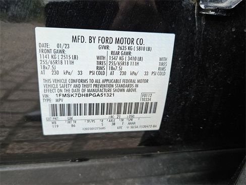 Used 2023 Ford Explorer XLT image 16