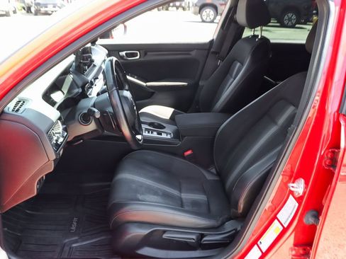 Used 2023 Honda Civic Sport image 17