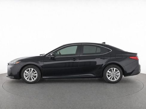 Used 2025 Toyota Camry LE FWD image 6