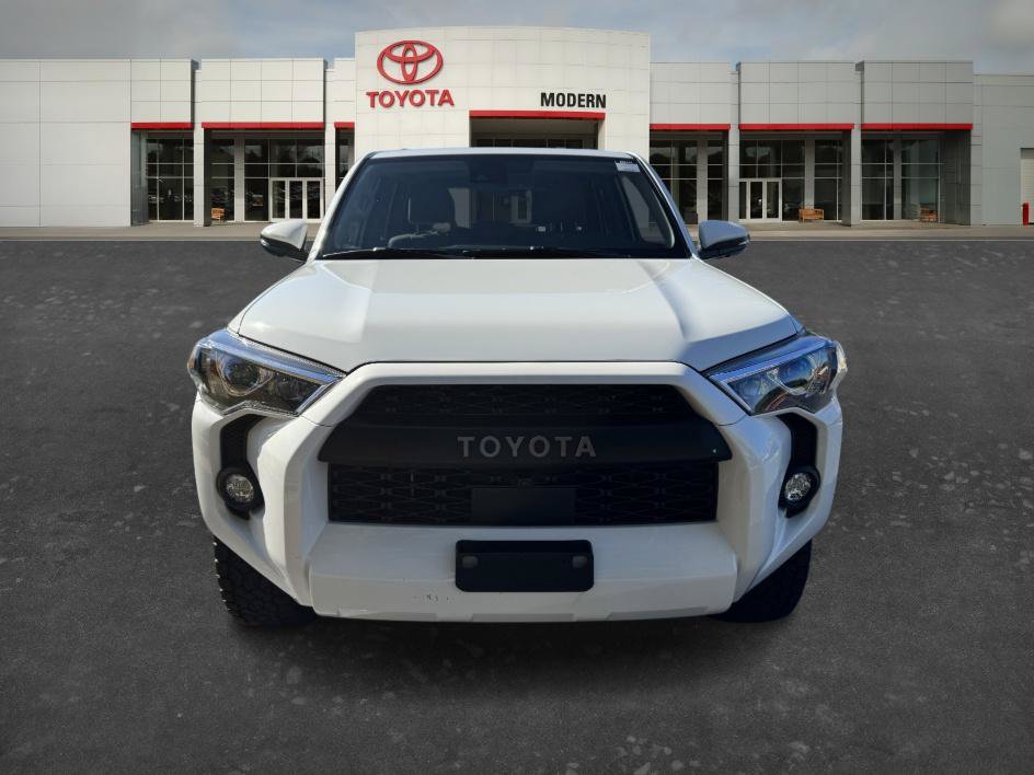 Certified 2024 Toyota 4Runner SR5 Premium w/ Moonroof Package AWD/4WD image 2