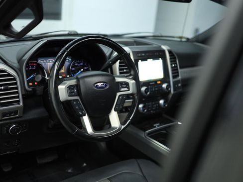 Used 2018 Ford F250 Platinum w/ Platinum Ultimate Package image 33