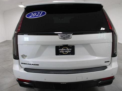 Used 2021 Cadillac Escalade ESV Sport Platinum AWD/4WD image 9