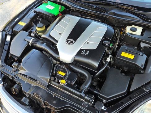 Used 2003 Lexus SC 430 Convertible RWD image 42