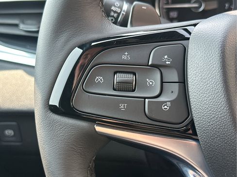 Used 2022 Buick Enclave Essence w/ Experience Buick Package image 31