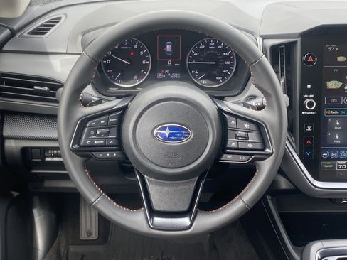 Certified 2025 Subaru Crosstrek 2.5i Limited w/ Crosstrek Mirror Package image 10