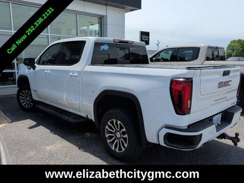 Used 2022 GMC Sierra 1500 AT4 w/ AT4 Preferred Package AWD/4WD image 4