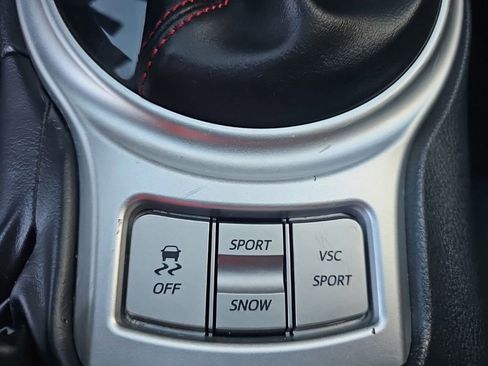 Used 2016 Scion FR-S RWD image 26