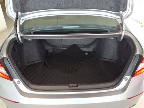 Used 2022 Honda Accord Sport image 19