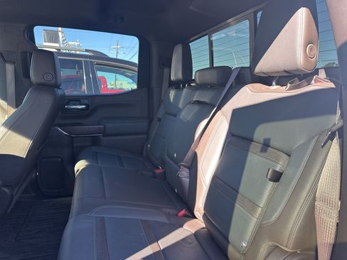 Used 2020 GMC Sierra 1500 Denali w/ Technology Package image 12