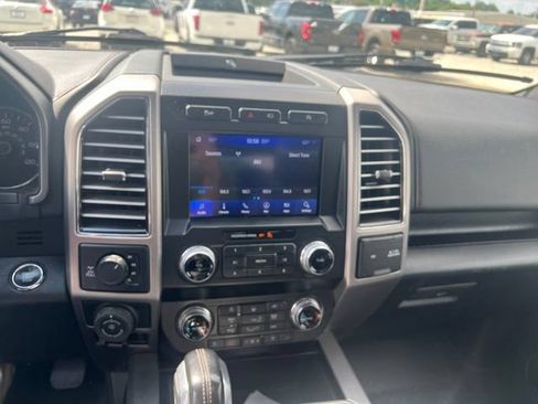 Used 2020 Ford F150 Platinum w/ Equipment Group 701A Luxury AWD/4WD image 6