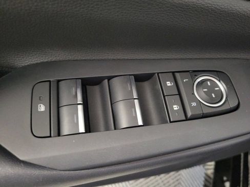 New 2026 Toyota Prius Plug-In Hybrid image 14