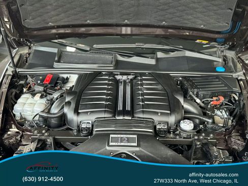 Used 2017 Bentley Bentayga image 68