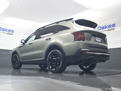 Certified 2025 Kia Sorento SX AWD/4WD image 46