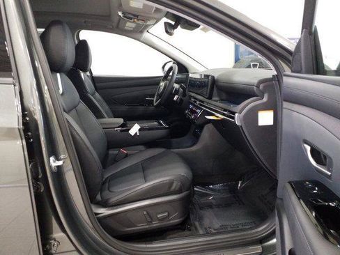 New 2026 Hyundai Tucson Limited image 17