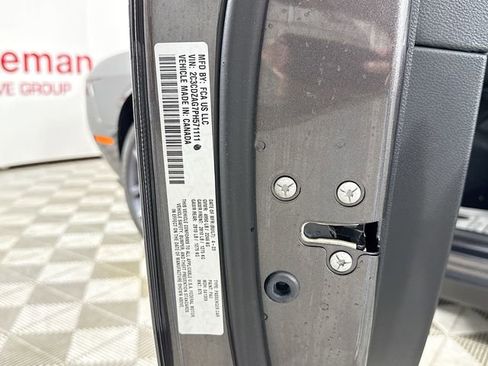 Used 2023 Dodge Challenger SXT w/ Blacktop Package image 29