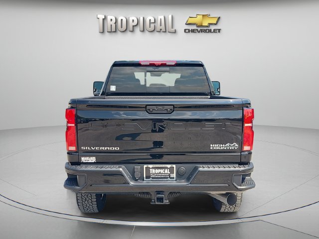 New 2026 Chevrolet Silverado 2500 High Country w/ Technology Package AWD/4WD image 4