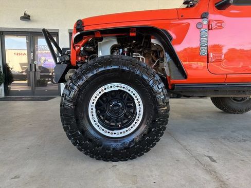 Used 2023 Jeep Wrangler Rubicon w/ Steel Bumper Group AWD/4WD image 27