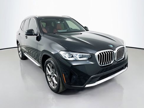 Certified 2023 BMW X3 xDrive30i w/ Premium Package w/ZPA image 3