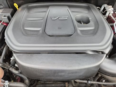 Certified 2019 Jeep Grand Cherokee Altitude AWD/4WD image 15