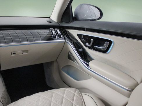 Used 2022 Mercedes-Benz S 580 4MATIC Sedan image 20