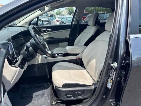 Used 2023 Kia Sportage EX FWD image 12