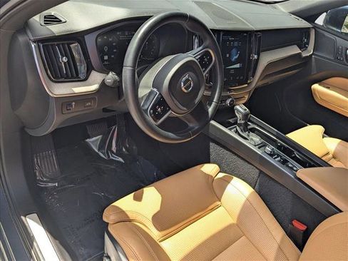 Used 2019 Volvo XC60 T6 Inscription w/ Protection Package Premier AWD/4WD image 10